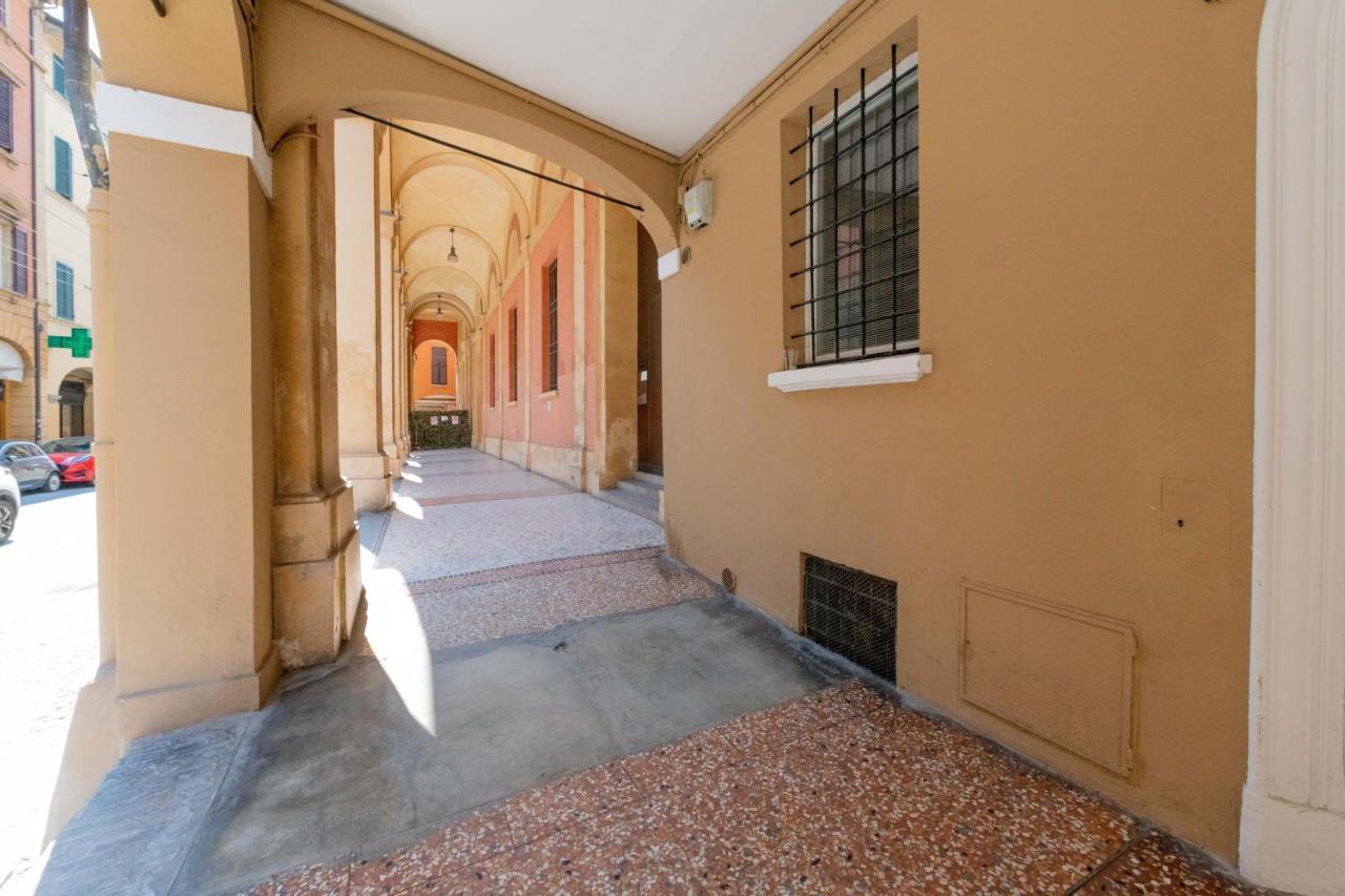 Appartement Realkasa La Finestrella Sui Portici à Bologne Extérieur photo